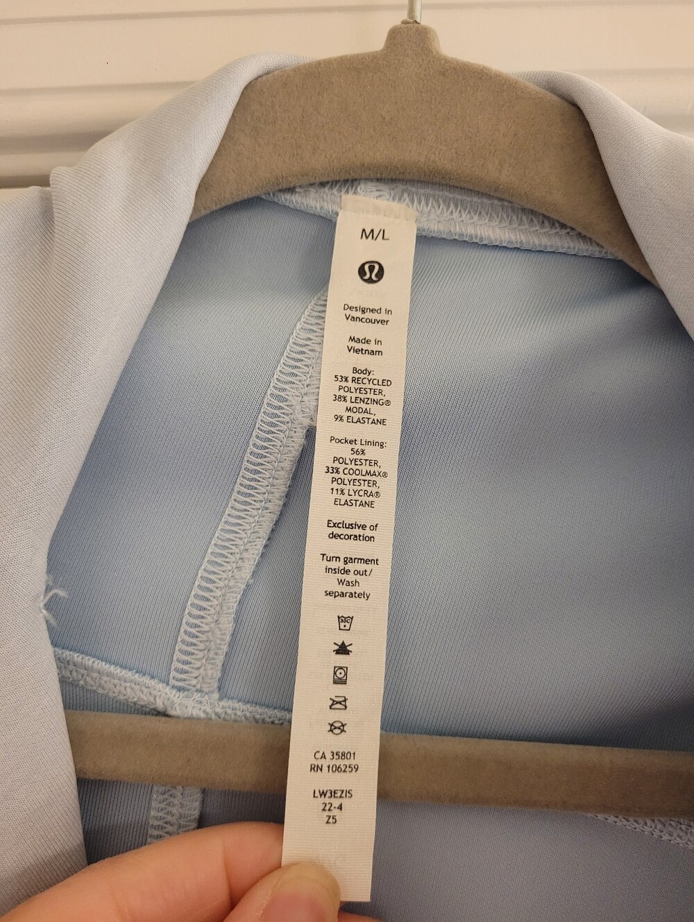 Lululemon Jacket - Picture 3 of 5